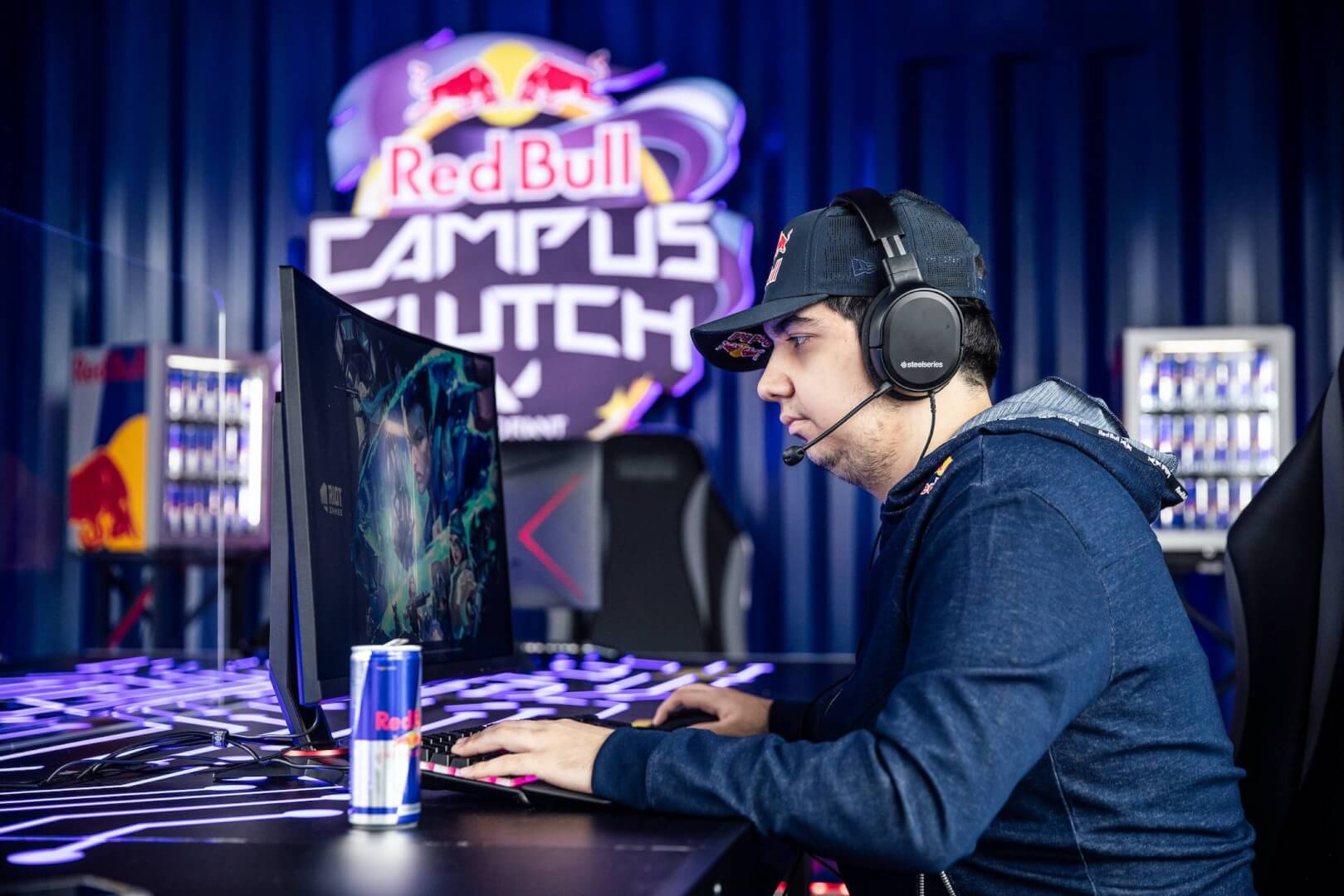 Red Bull Campus Clutch Elemelerine Yoğun İlgi