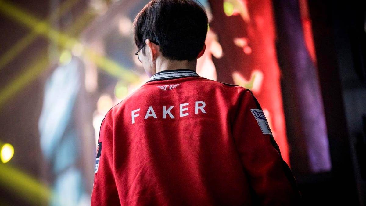 T1 ve Faker Efsanesi!